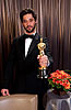 Ο Ryan Bingham («Crazy Heart») νικητής του βραβείου Oscar στην κατηγορία Kαλύτερου Tραγουδιού.